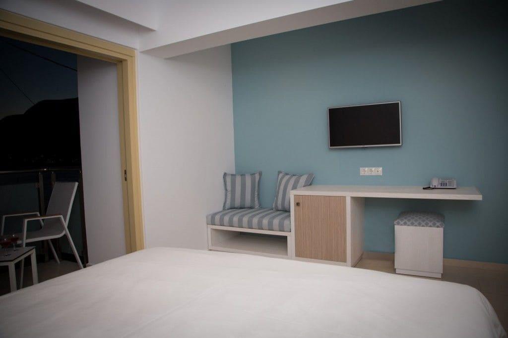 Myrties Zephyros Hotel מראה חיצוני תמונה