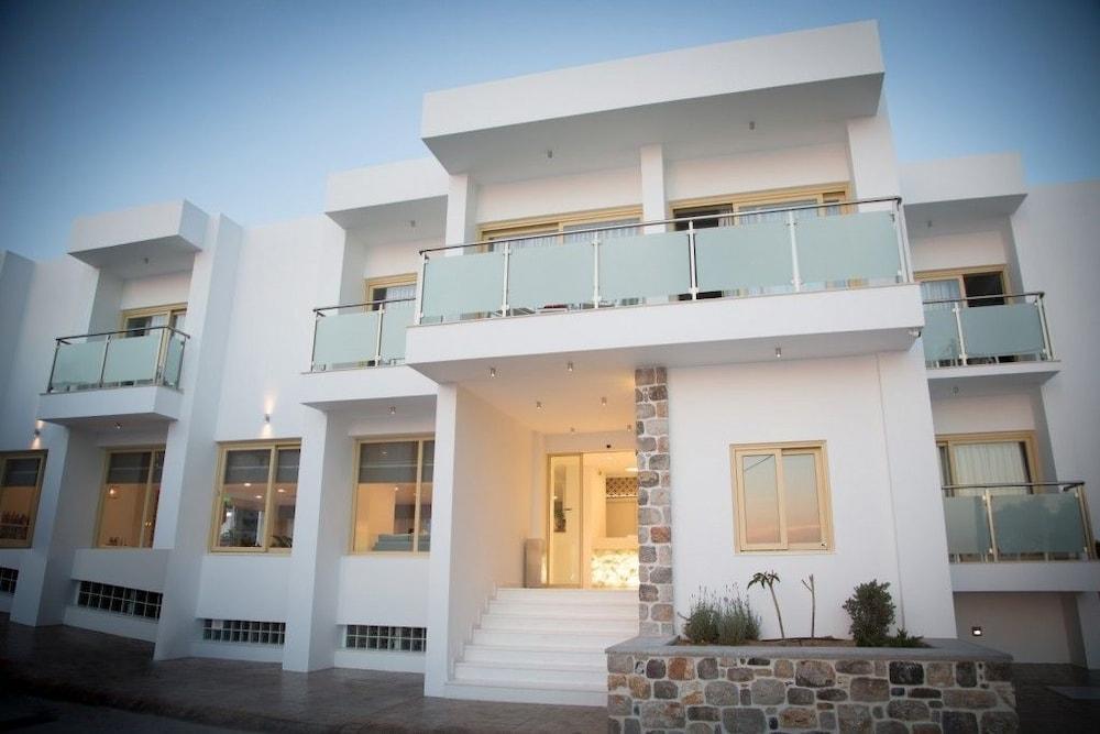 Myrties Zephyros Hotel מראה חיצוני תמונה