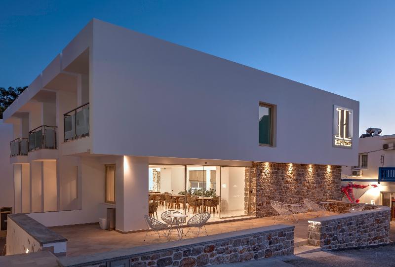 Myrties Zephyros Hotel מראה חיצוני תמונה