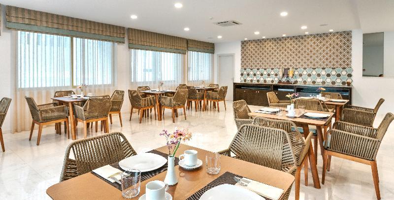 Myrties Zephyros Hotel מראה חיצוני תמונה