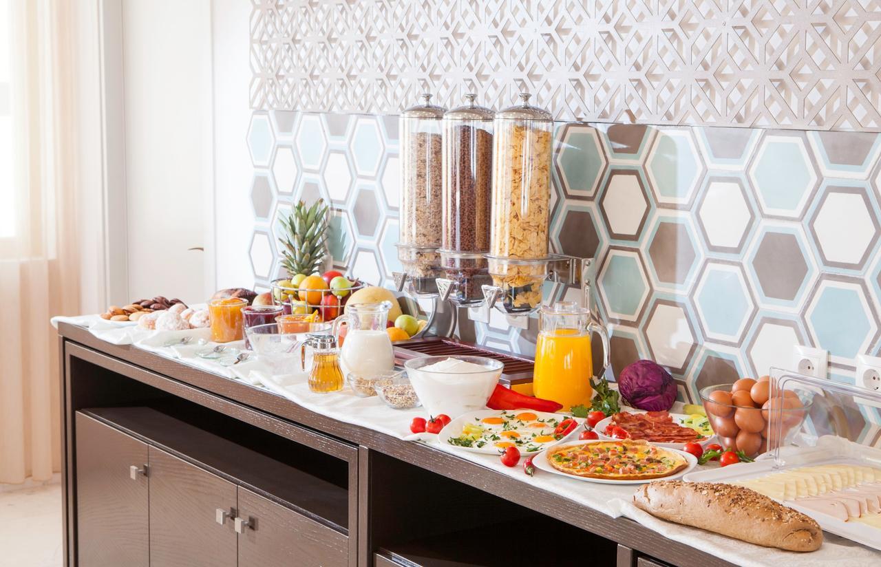Myrties Zephyros Hotel מראה חיצוני תמונה